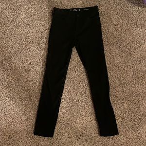 BLACK HOLLISTER 3S MID-RISE SUPER SKINNY JEANS